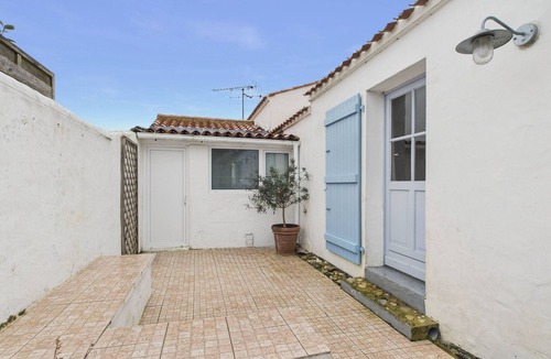 L'Epine House | 500 m from the beach, garden, house for 8