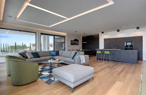 Vodnjan House | 500 m² House ∙ 6 bedrooms ∙ 12 guests