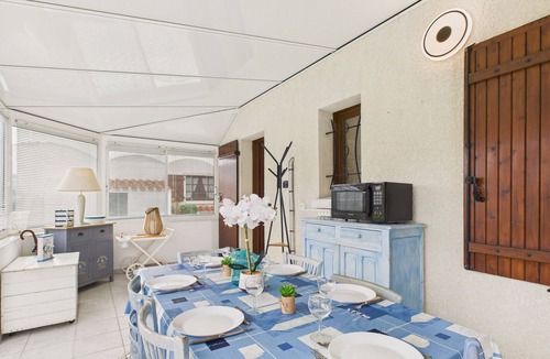 Saint-Vincent-sur-Jard House | 500m to beach, house with garden for 6