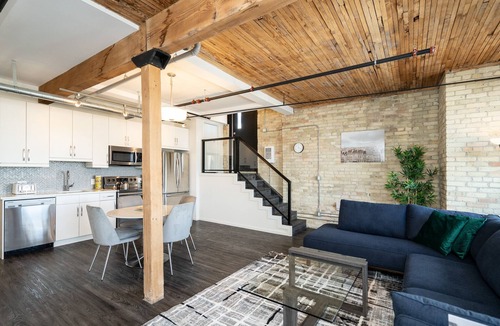 Exchange District Condo | (501) Exchange District + Hi-End 2 Bdr+Fast WiFi (139)