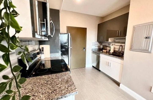 Logan Square Apartment | 503 Bohemian Romance Apartments in center city