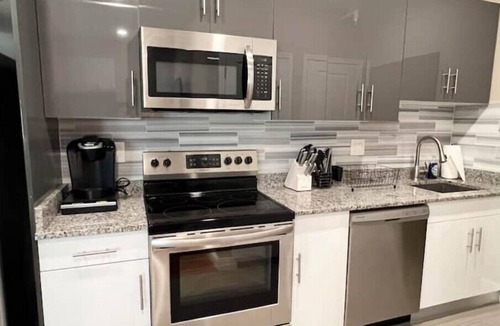 Logan Square Apartment | 505 Relaxing 1BR apartment in center city of Phillyn