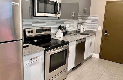 Logan Square Apartment | 505 Relaxing 1BR apartment in center city of Phillyn