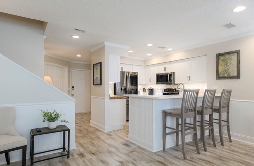 American Beach Condo | 505 Sailmaker Pool Side Villa