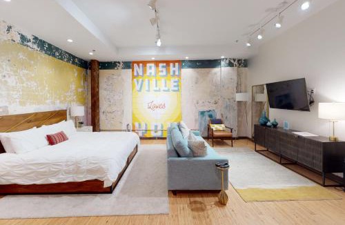 Arts District Apartment | 506 Lofts
