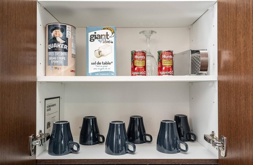 Downtown Winnipeg Condo | (508)Downtown Bright & Cozy 1 Bdr Glasshouse+Fast WiFi(311)