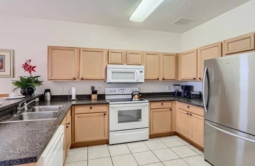 Haines City House | 509 Relax & Play at This 6BR Pool Home