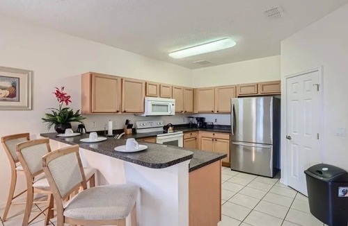Haines City House | 509 Relax & Play at This 6BR Pool Home