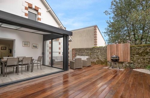 Saint-Michel-Chef-Chef House | 50m from the beach, pretty house for 8