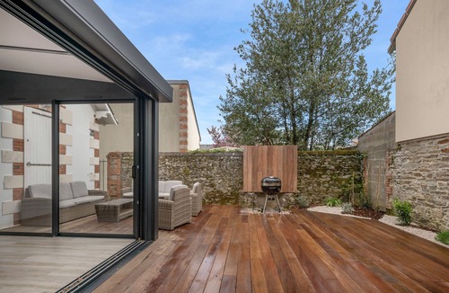 Saint-Michel-Chef-Chef House | 50m from the beach, pretty house for 8