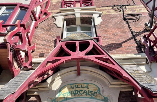 Mers-les-Bains Apartment | 50m from the beach, Apt. in the French Villa