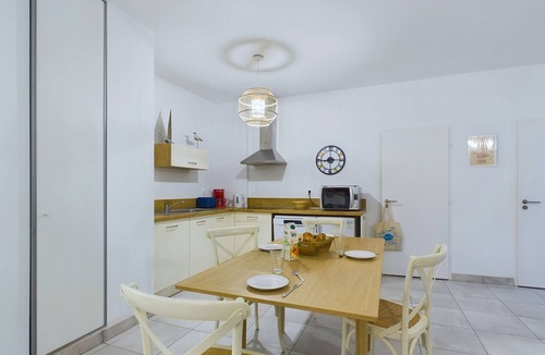 Pleneuf-Val-Andre Apartment | 50m from the beach, nice flat for 6