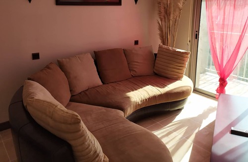 Les Albres Apartment | 50M2 ALL COMFORTS BALCONIES TERRACE GARDEN BARBECUE