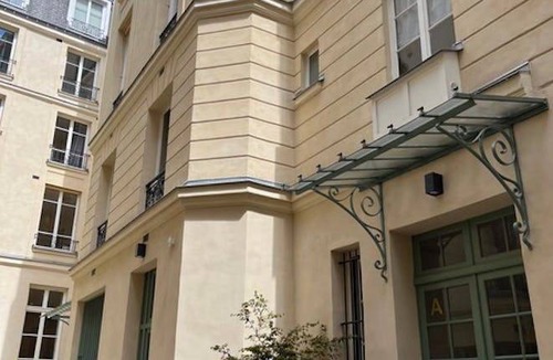 Arsenal Apartment | 51 m² Apartment ∙ 1 bedroom ∙ 1 guest