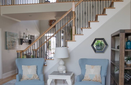 Evans House | 5100 SQUARE FEET, SPACIOUS and COMFORTABLE!