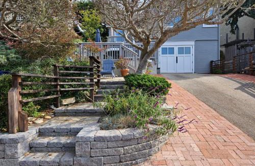 Happy Hill House | 513 Canterbury Ln.