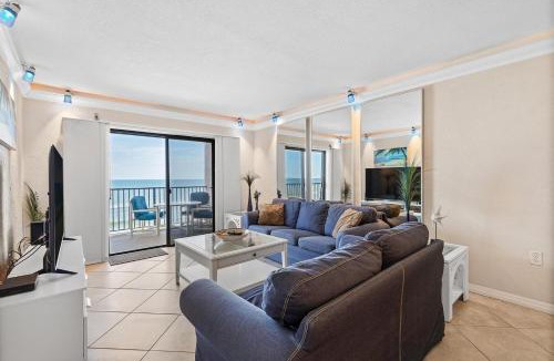 New Smyrna Beach Apartment | 513 - Spectacular Penthouse Level Condo