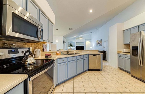 Orange Tree Villa | 514-Fabulous 4 Bed in Orange Tree w/Private Pool, Deck and Spa
