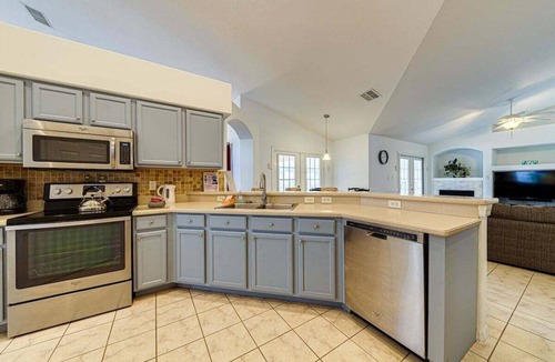 Orange Tree Villa | 514-Fabulous 4 Bed in Orange Tree w/Private Pool, Deck and Spa