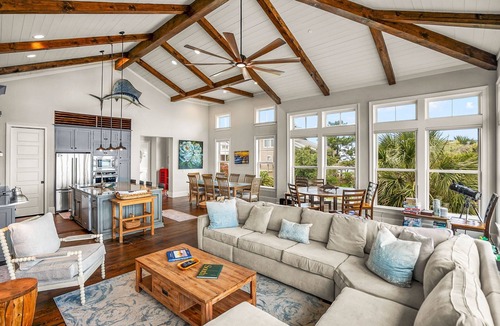 Saint Helena Island House | 517 Tarpon Blvd - The Sunset Fripp