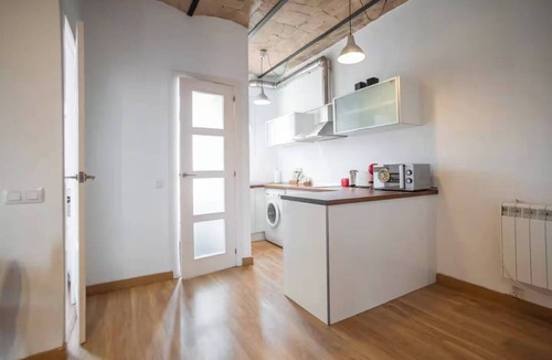El Poble-sec Apartment | 51NO1058 - Bright 1bed flat in Poble Sec