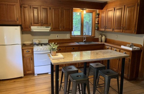 Montague Cottage | 52-Acre Private Escape Rustic Cabin Steps from High Point State Park