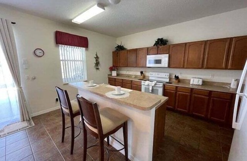 Sunrise Lakes Villa | 52 - Large 5 Bed with Private Pool, Water & Conservation View