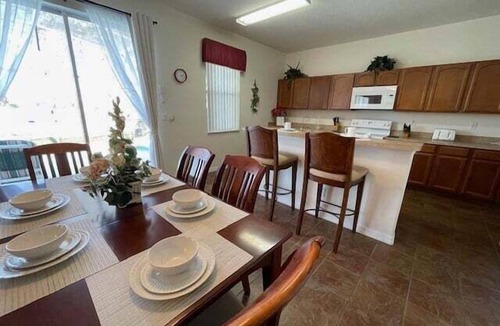 Sunrise Lakes Villa | 52 - Large 5 Bed with Private Pool, Water & Conservation View