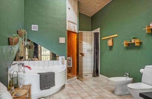 Haurvig House | 524-Hvide-Sande-Kr-Madsens-Vej-53