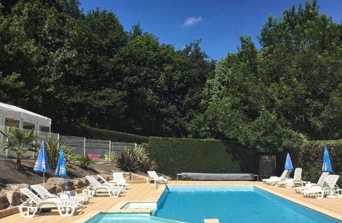 Sauveterre-de-Rouergue Ski Chalet | 52m² Chalet with Terrace in Sauveterre-de-Rouergue