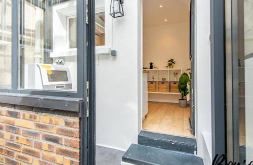 Montrouge Apartment | 53 m² Apartment ∙ 2 bedrooms ∙ 6 guests