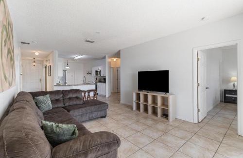Sunset Ridge House | 53 Pool Home Located In Sunset Ridge Community!