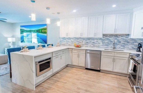 Naples Park Villa | 5331 Aqua Haven - Waterfall Pool