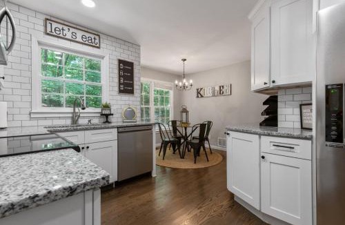 Cartersville House | 535 Douthit Ferry Cartersville