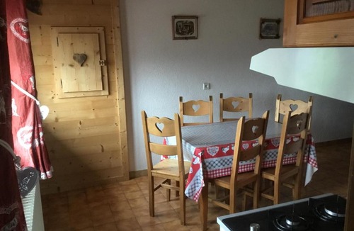 Chatel Apartment | 538 Route de la Bechigne