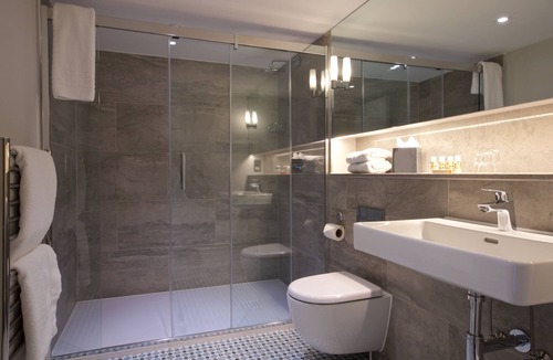 South Kensington Hotel | 54 Queens Gate Hotel