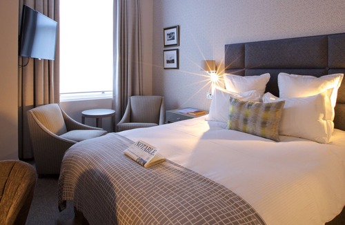 South Kensington Hotel | 54 Queens Gate Hotel
