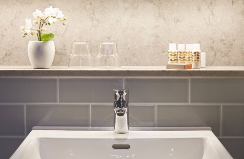 South Kensington Hotel | 54 Queens Gate Hotel