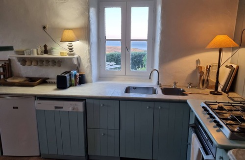 Esquibien House | 544-Villa Kernod. Facing the sea