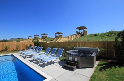 Nags Head House | 5464 - Ey Believe