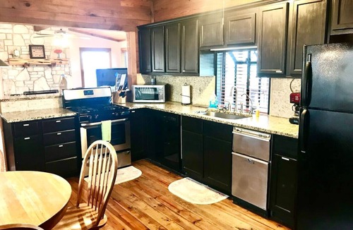 Center Point House | 55-Acre Hill Country Escape Near Wineries/Shopping