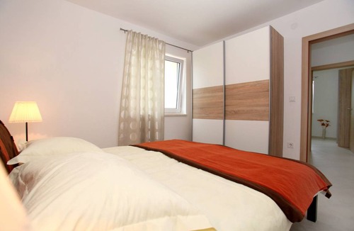 Rogoznica Apartment | 55 m² Apartment ∙ 2 bedrooms ∙ 5 guests