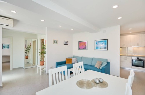 Pile Apartment | 55 m² Apartment ∙ 1 bedroom ∙ 4 guests