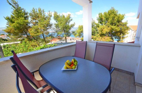 Municipality of Trogir Apartment | 55 m² Apartment ∙ 2 bedrooms ∙ 4 guests