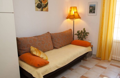 Vrbnik Apartment | 55 m² Apartment ∙ 2 bedrooms ∙ 5 guests