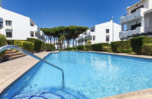 Pals Apartment | 55 m² Apartment ∙ 2 bedrooms ∙ 4 guests