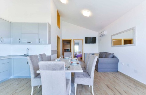 Pag Apartment | 55 m² Apartment ∙ 2 bedrooms ∙ 5 guests