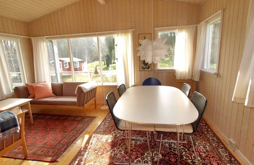 Listed House | 55 m² House ∙ 3 bedrooms ∙ 6 guests