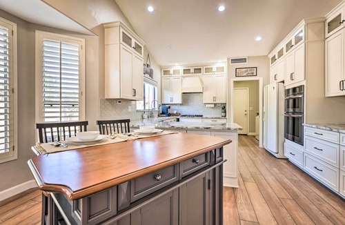 Oakwood House | 55+ Sun Lakes Casa w/Fenced Yard & Pool Access