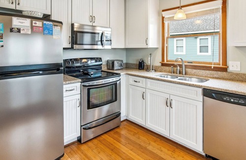 Colington Harbour House | 5525 Westwind * Waterfront